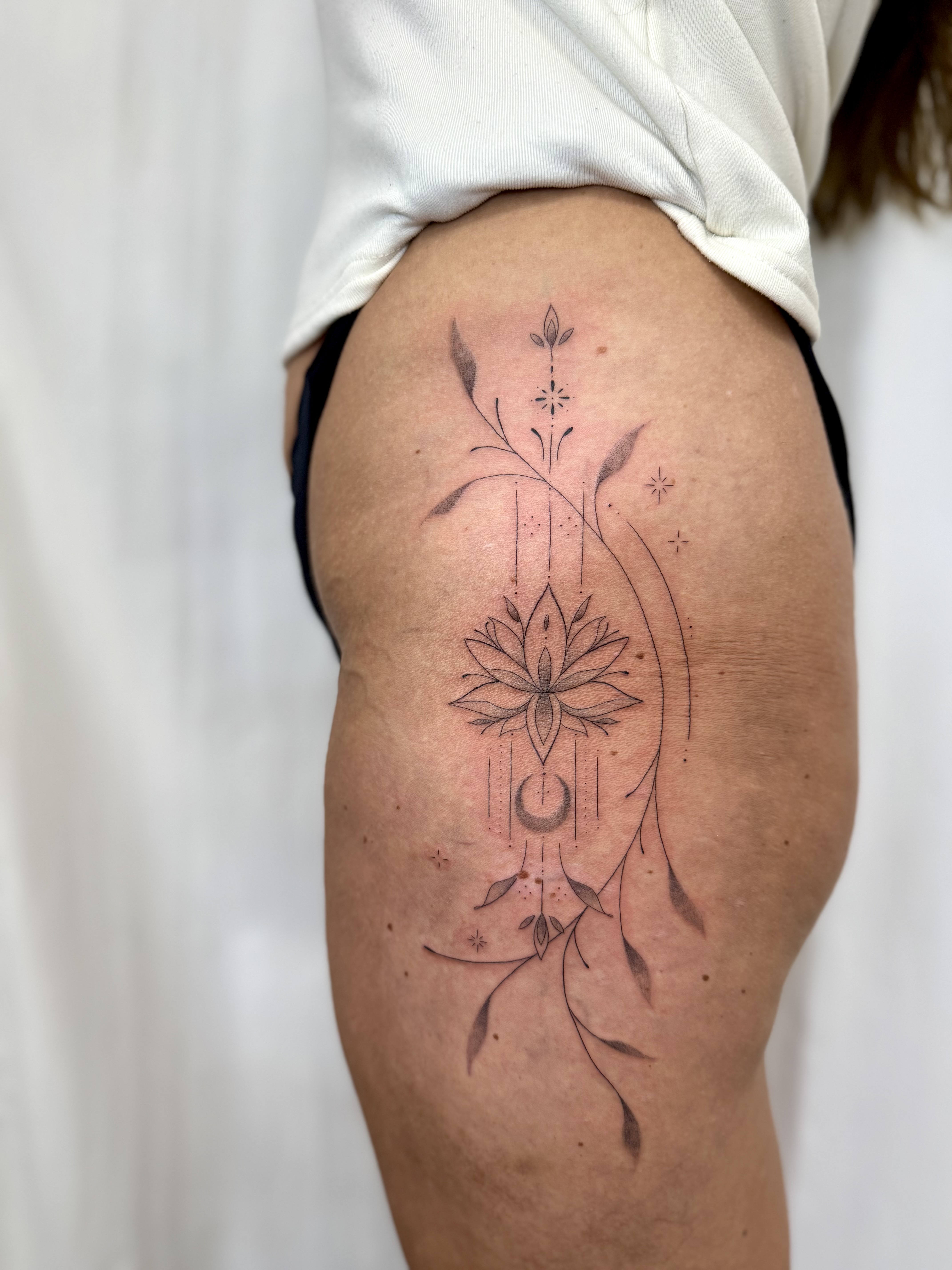 Gina - Fineline Tattoo
